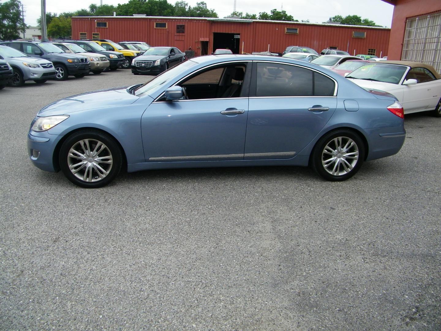 2009 Blue /Black Hyundai Genesis 4.6L (KMHGC46FX9U) with an 4.6L V8 DOHC 32V engine, 6-Speed Automatic transmission, located at 4000 Bee Ridge Road, Sarasota, FL, 34233, (941) 926-0300, 27.298664, -82.489151 - Photo#2